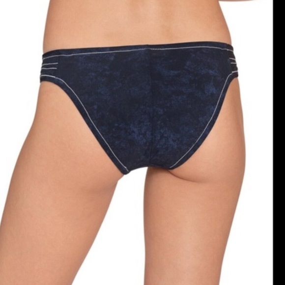 Robin Piccone Valeria Tab Side Bikini Bottom Blue New With Tags Size Small - Picture 6 of 10
